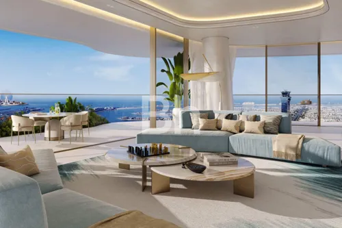 4 Bedrooms Apartment in Como Residences