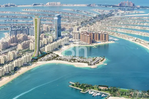 4 Bedrooms Apartment in Como Residences
