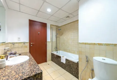 3 Bedrooms Apartment in Sadaf 6