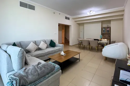 2 Bedrooms Apartment in Jumeirah Bay X1