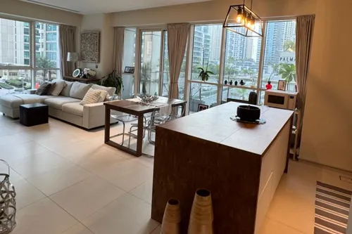 1 Bedroom Apartment in West Avenue Tower