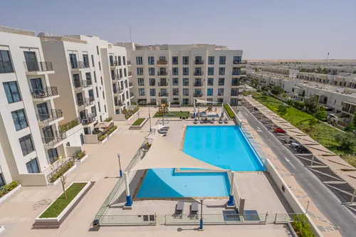 2 Bedrooms Apartment in Ascot Residences