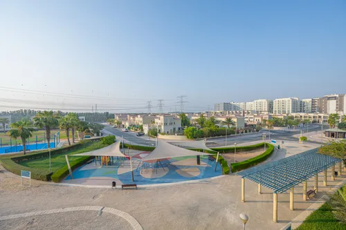 Full Park Views | Vacant Now | Study | Brand New