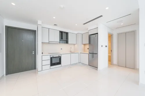 1 Bedroom Apartment in Sunrise Bay Tower 1