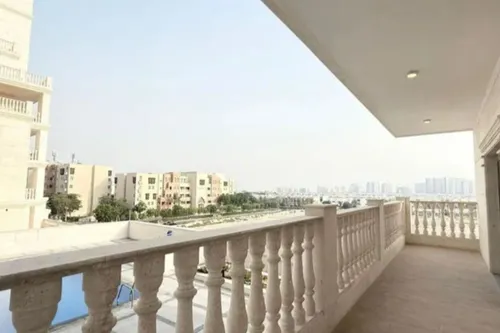 2Bed Plus Store | Mid Floor | Vacant On Transfer