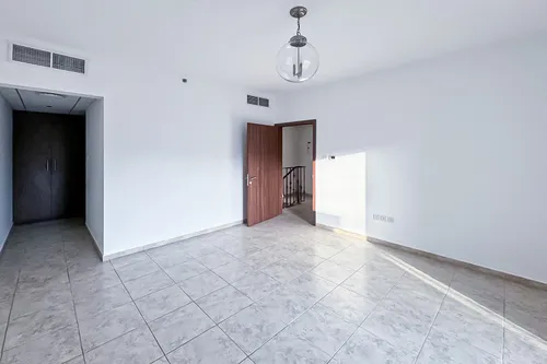 Large Layout | Community View| Rental Income