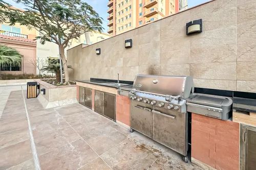 2 Bedrooms Apartment in The Imperial Residence A