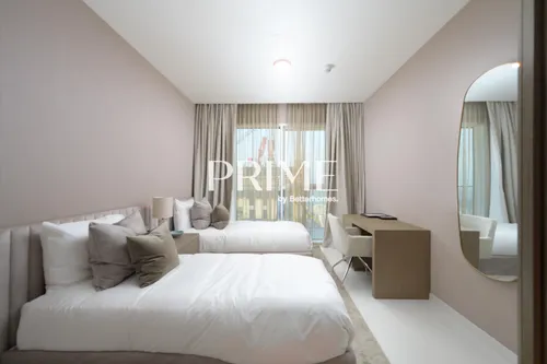 4 Bedrooms Apartment in Grand Bleu Tower 1