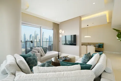 4 Bedrooms Apartment in Grand Bleu Tower 1