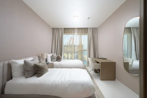 4 Bedrooms Apartment in Grand Bleu Tower 1