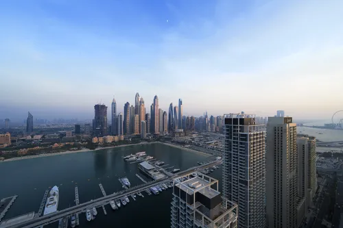4 Bedrooms Apartment in Grand Bleu Tower 1