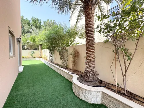 4 Bedrooms Villa in Amaranta