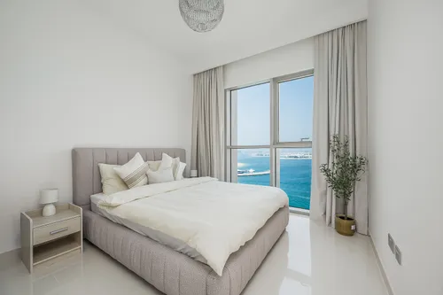 2 Bedrooms Apartment in Beach Isle