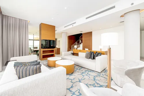 3 Bedrooms Apartment in Marriott Marquis Dubai