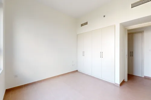 2 Bedrooms Apartment in Park Heights 2 Tower 2