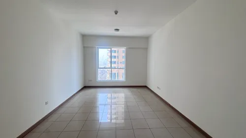 Unfurnished | Vacant | Large Layout