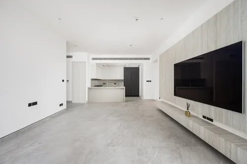 Marina View| Bills included | Luxury | Upgraded