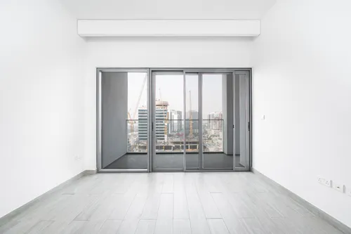 2 Bedrooms Apartment in SOL Avenue