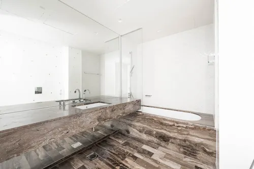 4 Bedrooms Apartment in Damac Heights