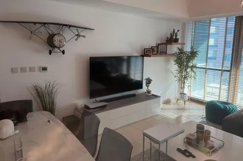 2 Bedrooms Apartment in The Waves Tower A