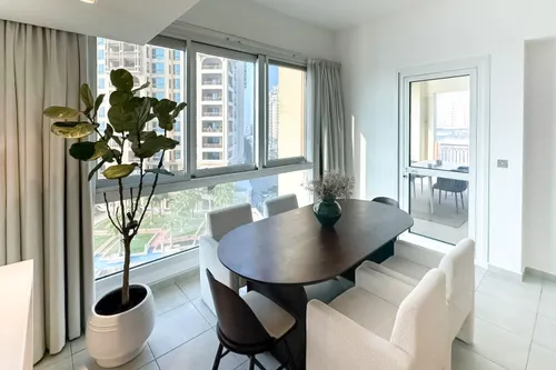 2 Bedrooms Apartment in Marina Residences 2