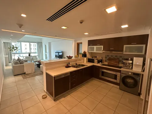 2 Bedrooms Apartment in Marina Residences 2