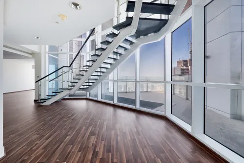 4 Bedrooms Apartment in 23 Marina