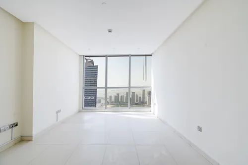 4 Bedrooms Apartment in 23 Marina