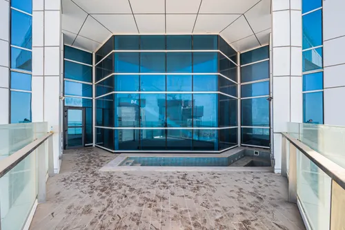 4 Bedrooms Apartment in 23 Marina