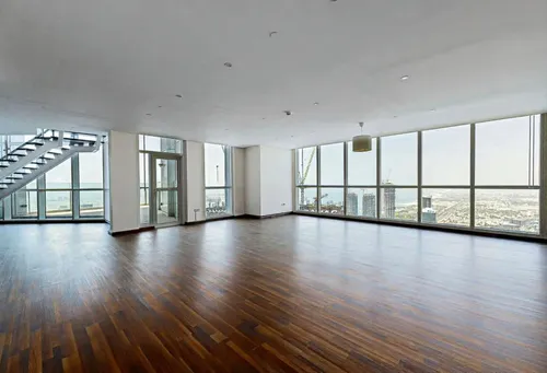 4 Bedrooms Apartment in 23 Marina