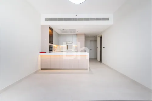 Move In Ready | Unfurnished | Modern 1 Bedroom