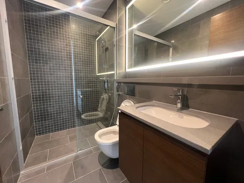 2 Bedrooms Apartment in The Crest Tower C
