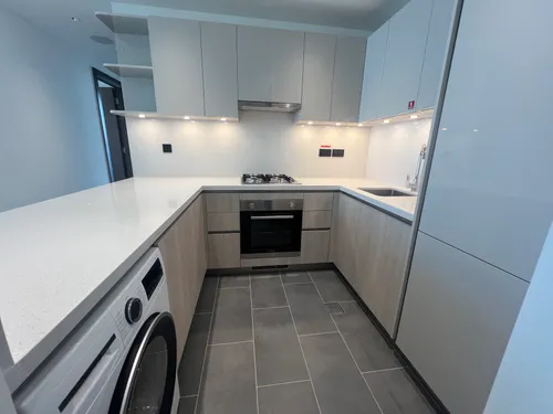 2 Bedrooms Apartment in The Crest Tower C