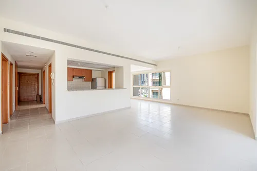 2 Bedrooms Apartment in Al Arta 4