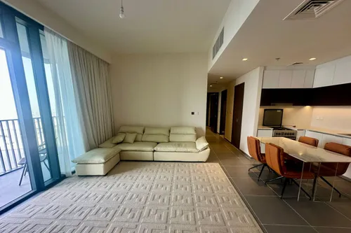 2 Bedrooms Apartment in Creek Edge Tower 1