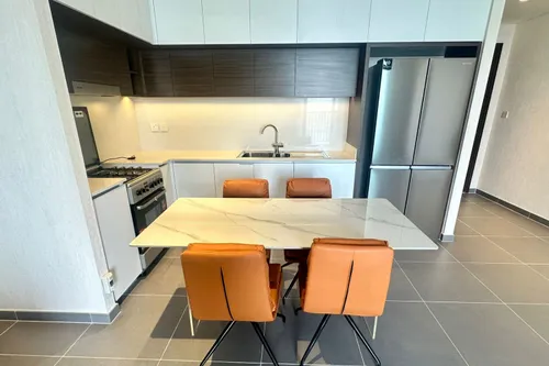 2 Bedrooms Apartment in Creek Edge Tower 1