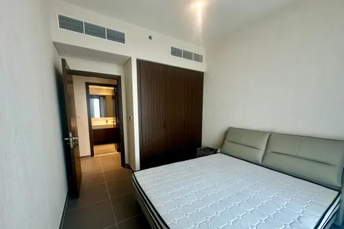 2 Bedrooms Apartment in Creek Edge Tower 1
