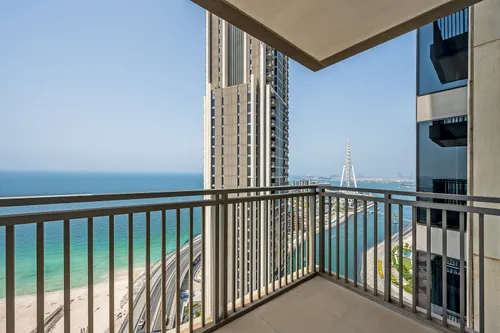 3 Bedrooms Apartment in 5242 Tower 2