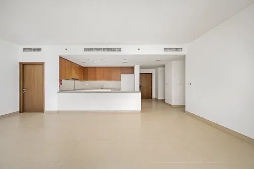 3 Bedrooms Apartment in 5242 Tower 2