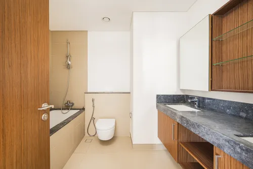 3 Bedrooms Apartment in 5242 Tower 2