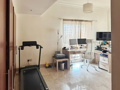 4 Bedrooms Apartment in The Fairmont Palm Residence North