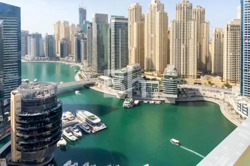 Luxury Living | Bills Included| Full Marina