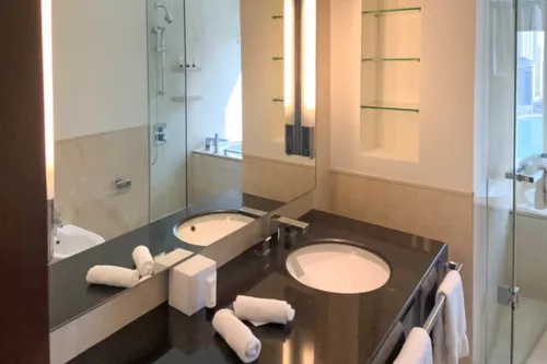  Apartment in JW Marriott Hotel Marina