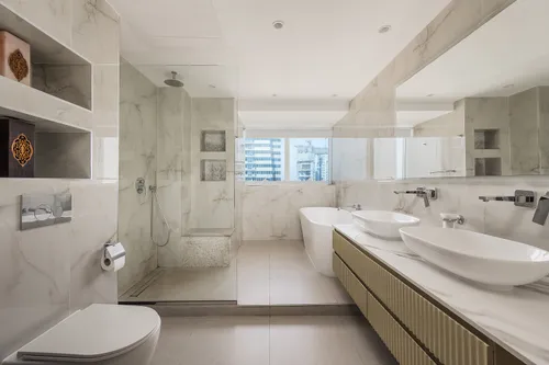 4 Bedrooms Apartment in Elite Residence