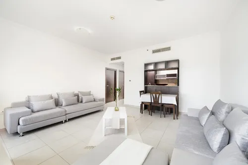 1 Bedroom Apartment in Marina Quays West