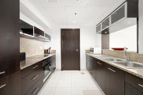 1 Bedroom Apartment in Marina Quays West