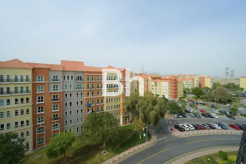 2 Bedrooms Apartment in Building 108 to Building 137