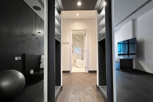 1 Bedroom Apartment in Marina Arcade Tower
