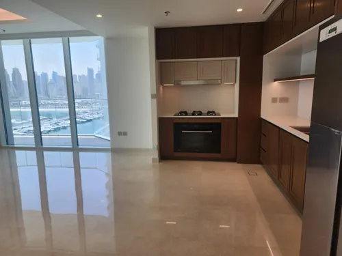 3 Bedrooms Apartment in Palace Beach Residence