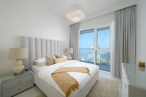 3 Bedrooms Apartment in Grand Bleu Tower 1